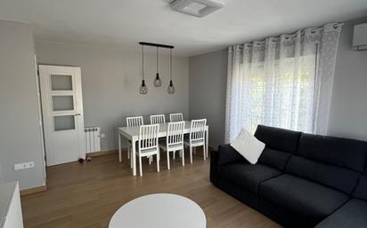 Living room of Flat for sale in Numancia de la Sagra  with Air Conditioner, Terrace and Balcony