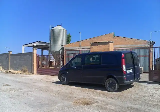 Parking of Country homes for sale in Vallfogona de Balaguer