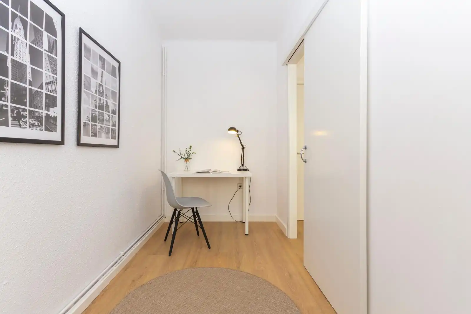Bedroom of Flat for sale in Terrassa  with Heating and Furnished