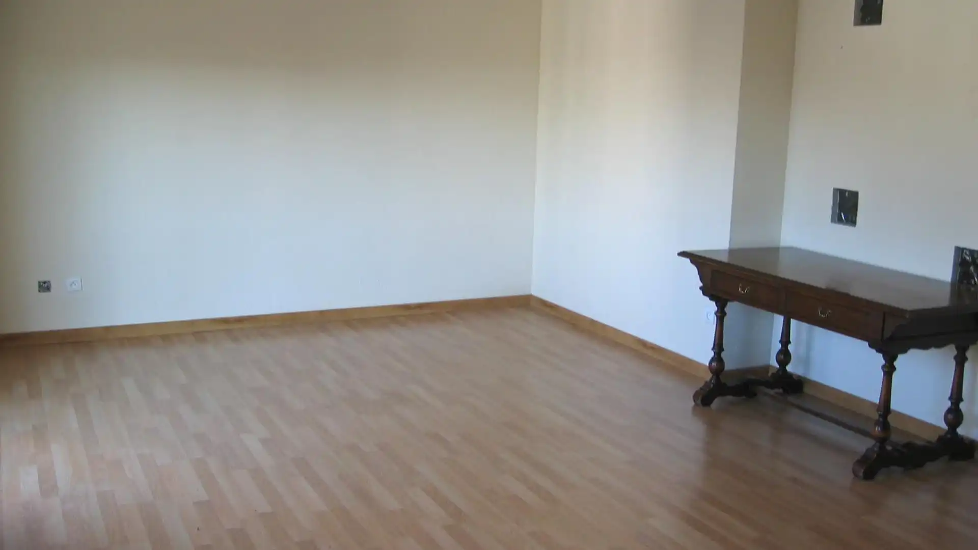 Habitación de Dúplex en venta en Colmenarejo con Calefacción