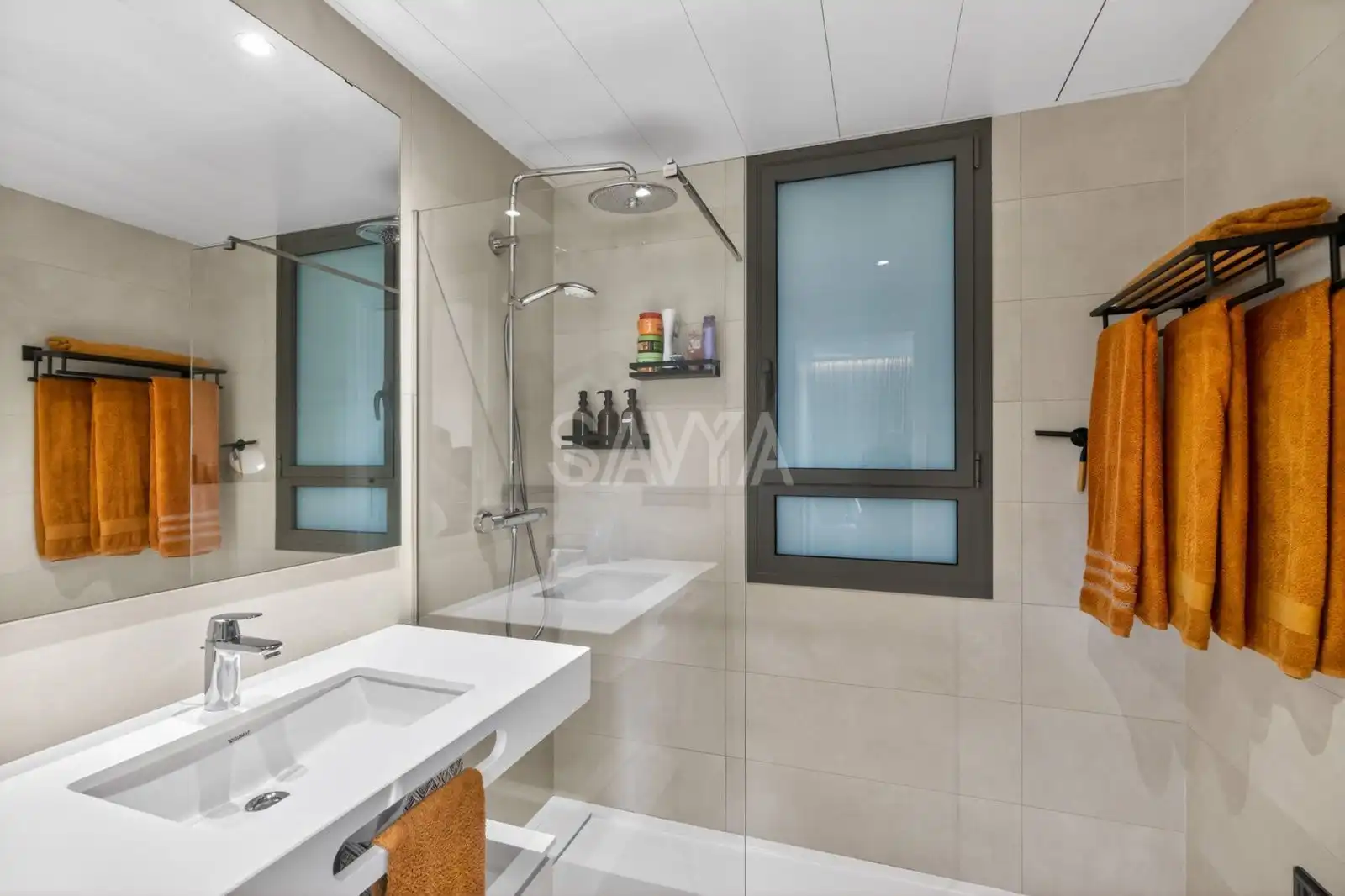 Baño de Piso en venta en Sitges con Aire acondicionado, Calefacción y Terraza