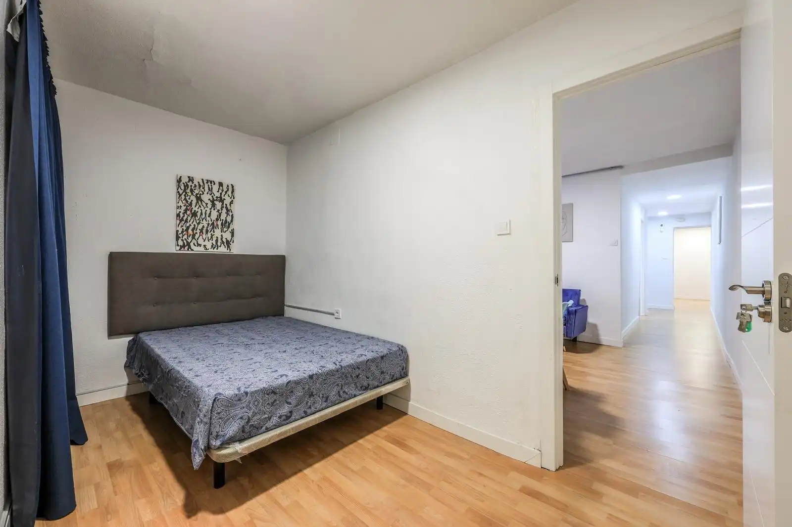 Piso en venta en Madrid con Calefacción y Amueblado