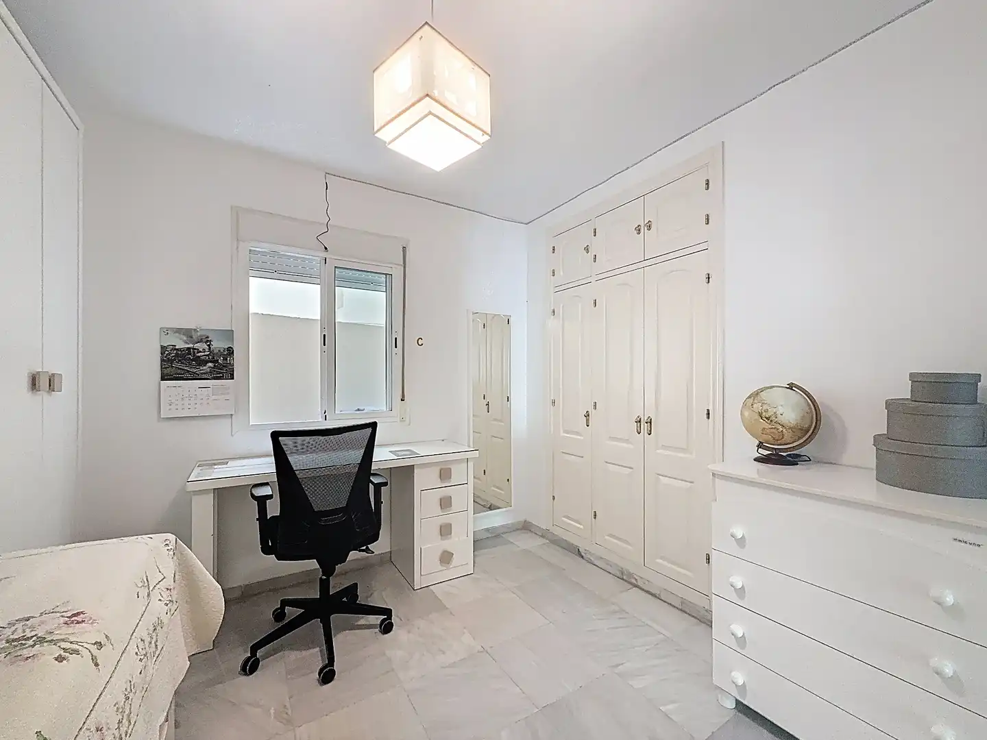 Bedroom of Flat for sale in Málaga  with Air Conditioner, Terrace and Community pool