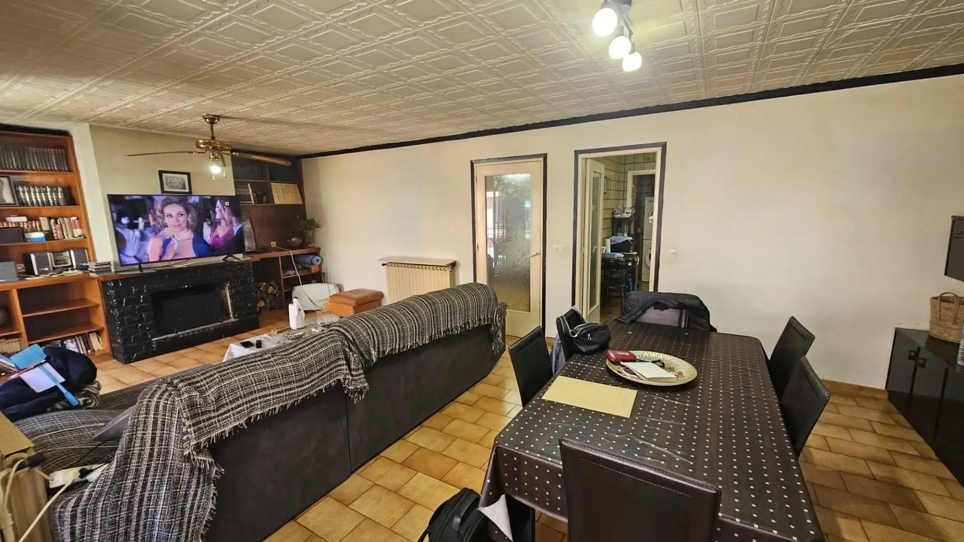 Piso en venta en Pineda de Mar con Calefacción, Terraza y Balcón