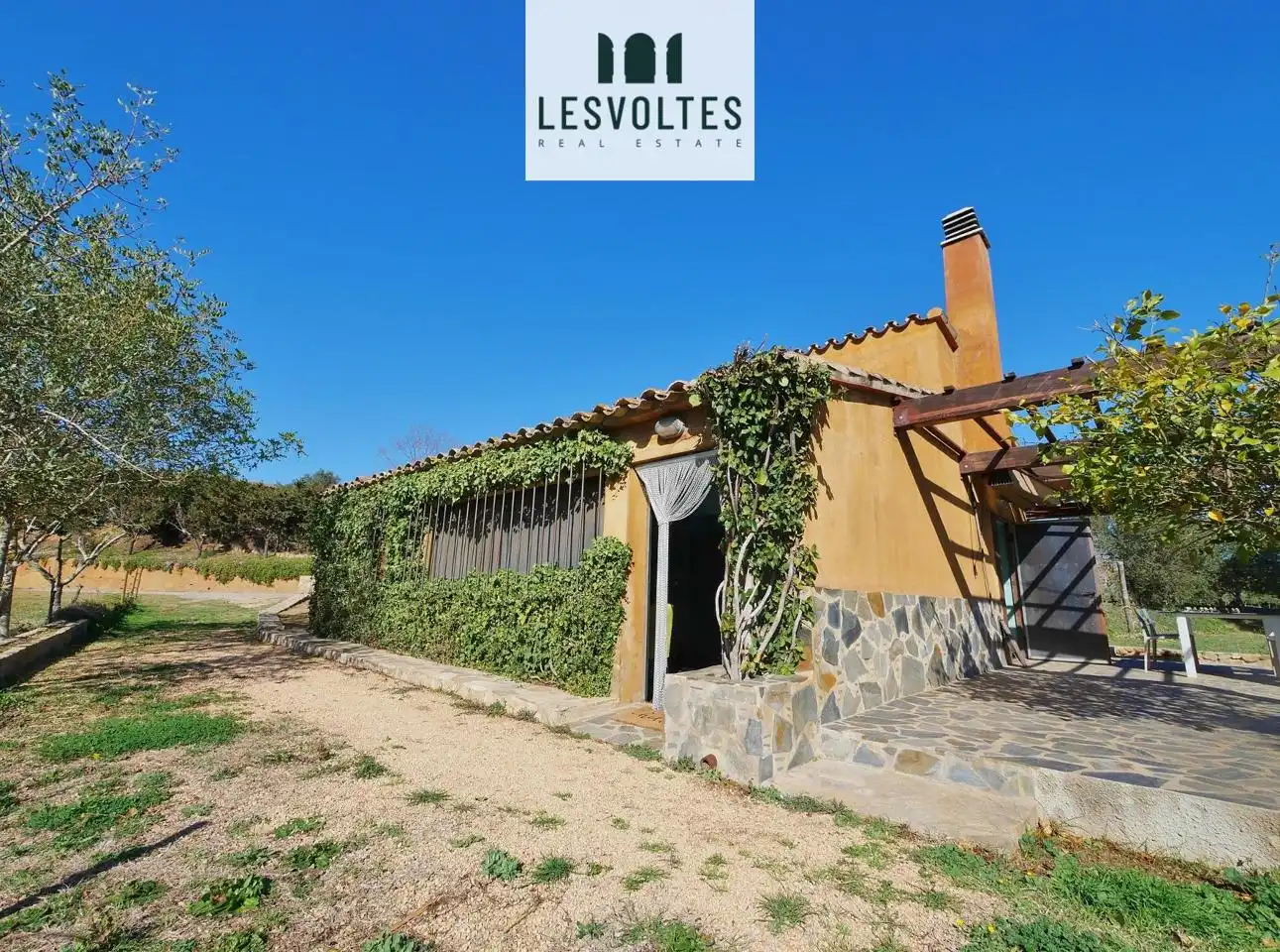 Lands and plots for sale in Camí Ral polígon 5 paecel.la, imagen 8