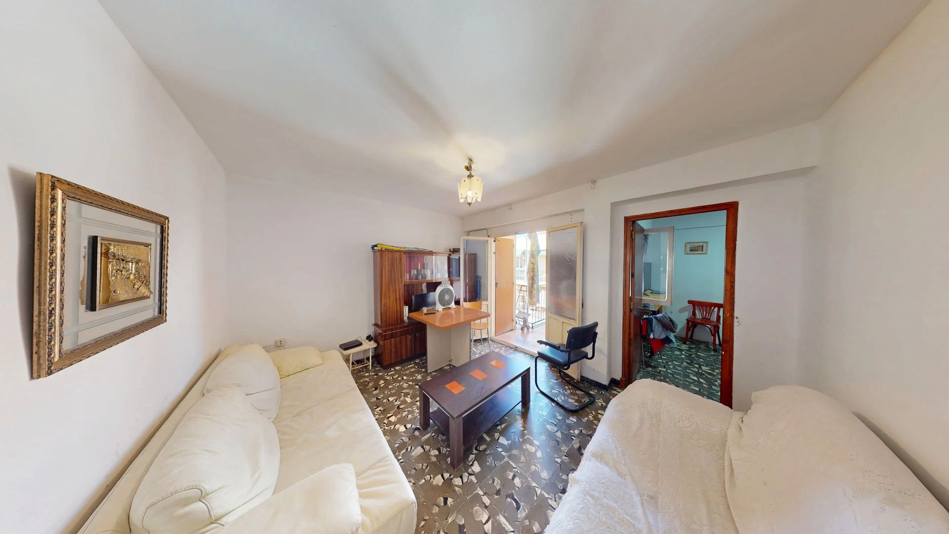 Sala de estar de Piso en venta en Alicante / Alacant con Amueblado y Balcón