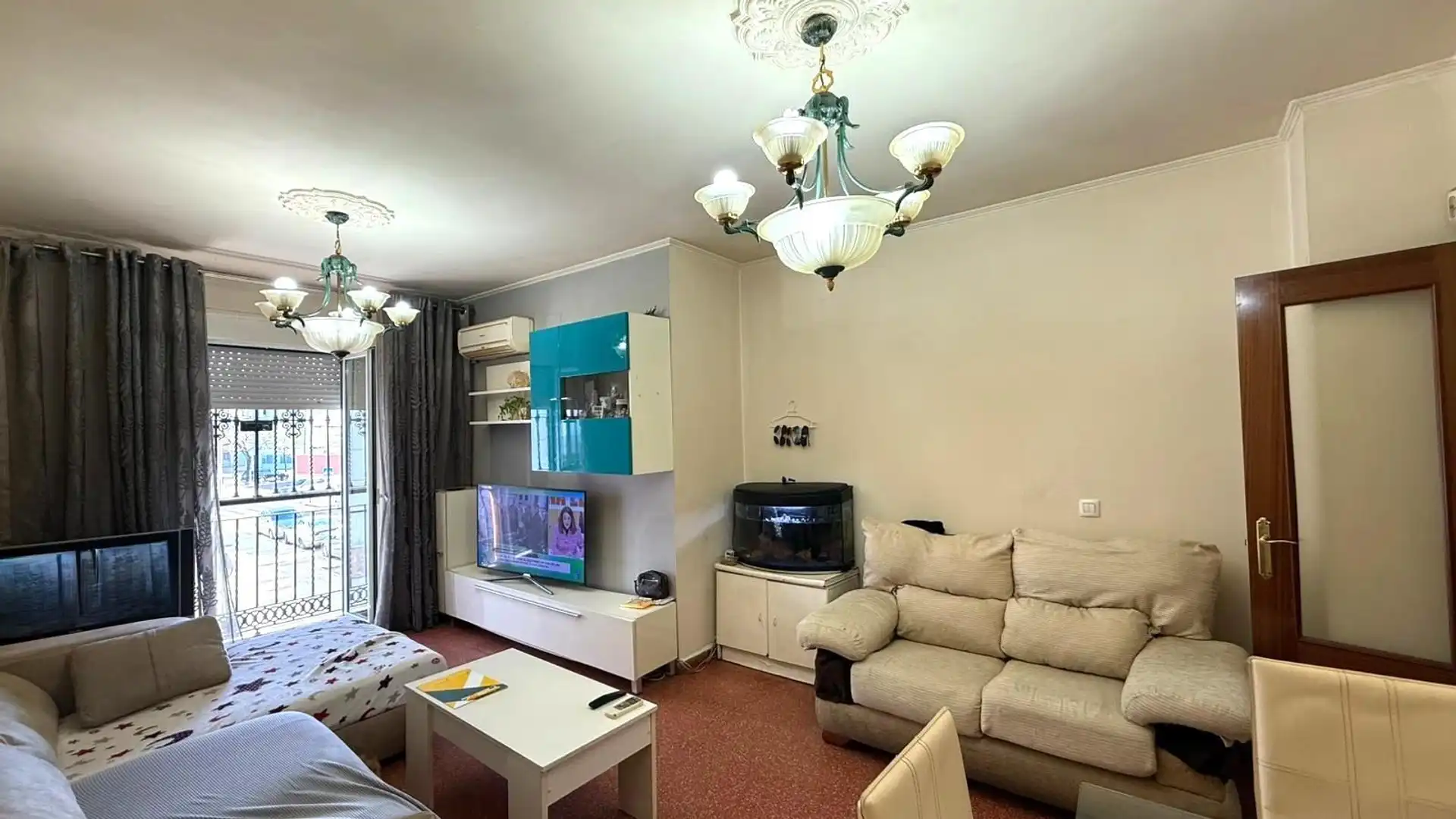 Sala d'estar de Apartament en venda en  Sevilla Capital