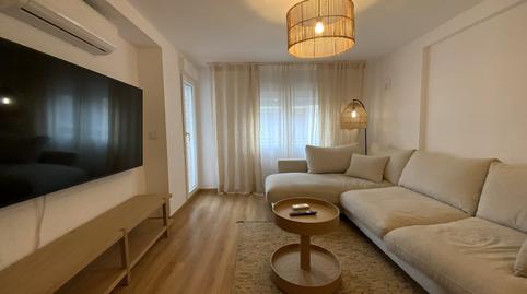 Foto 5 de Apartament de lloguer a C/ de Felip Rinaldi, Torrefiel,  Valencia Capital