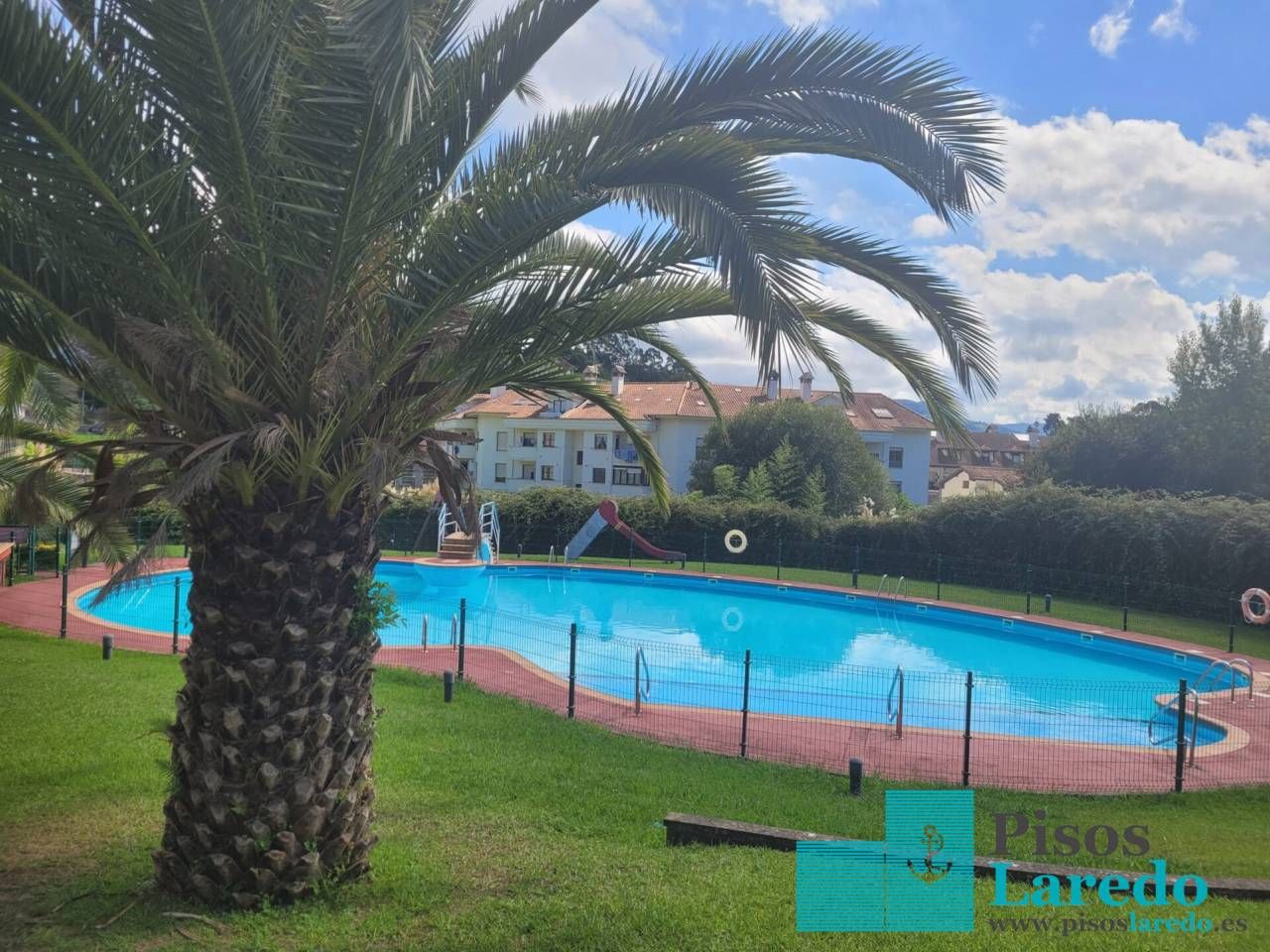 Piscina de Pis de lloguer en Limpias amb Calefacció, Jardí privat i Moblat