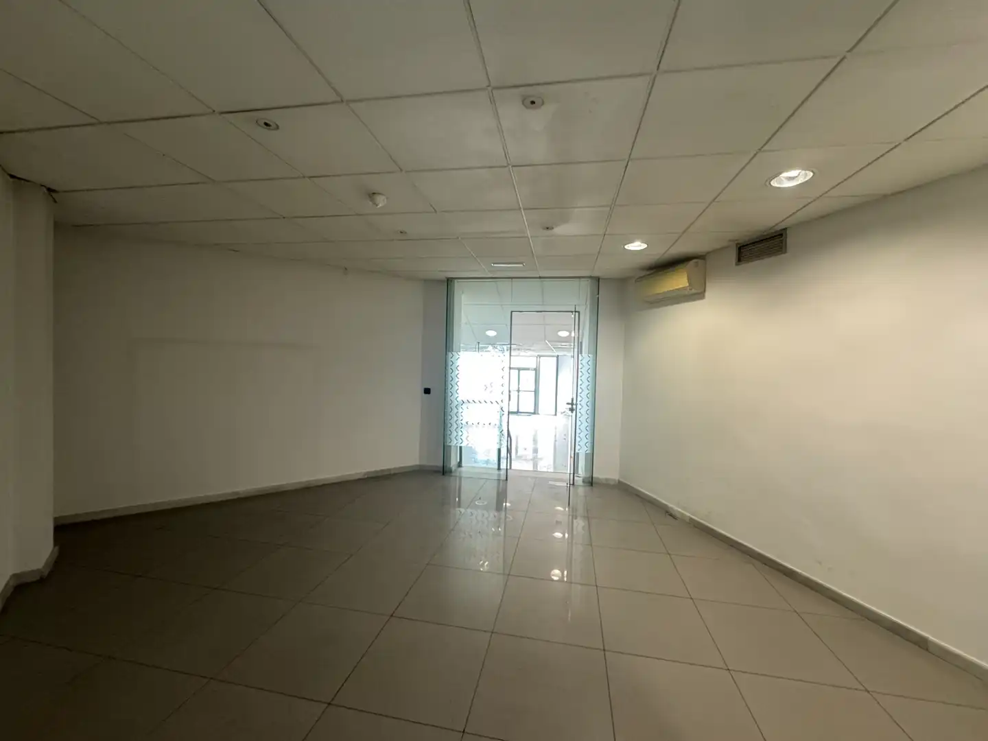 Commercial properties for sale in Maracena  with Air Conditioner