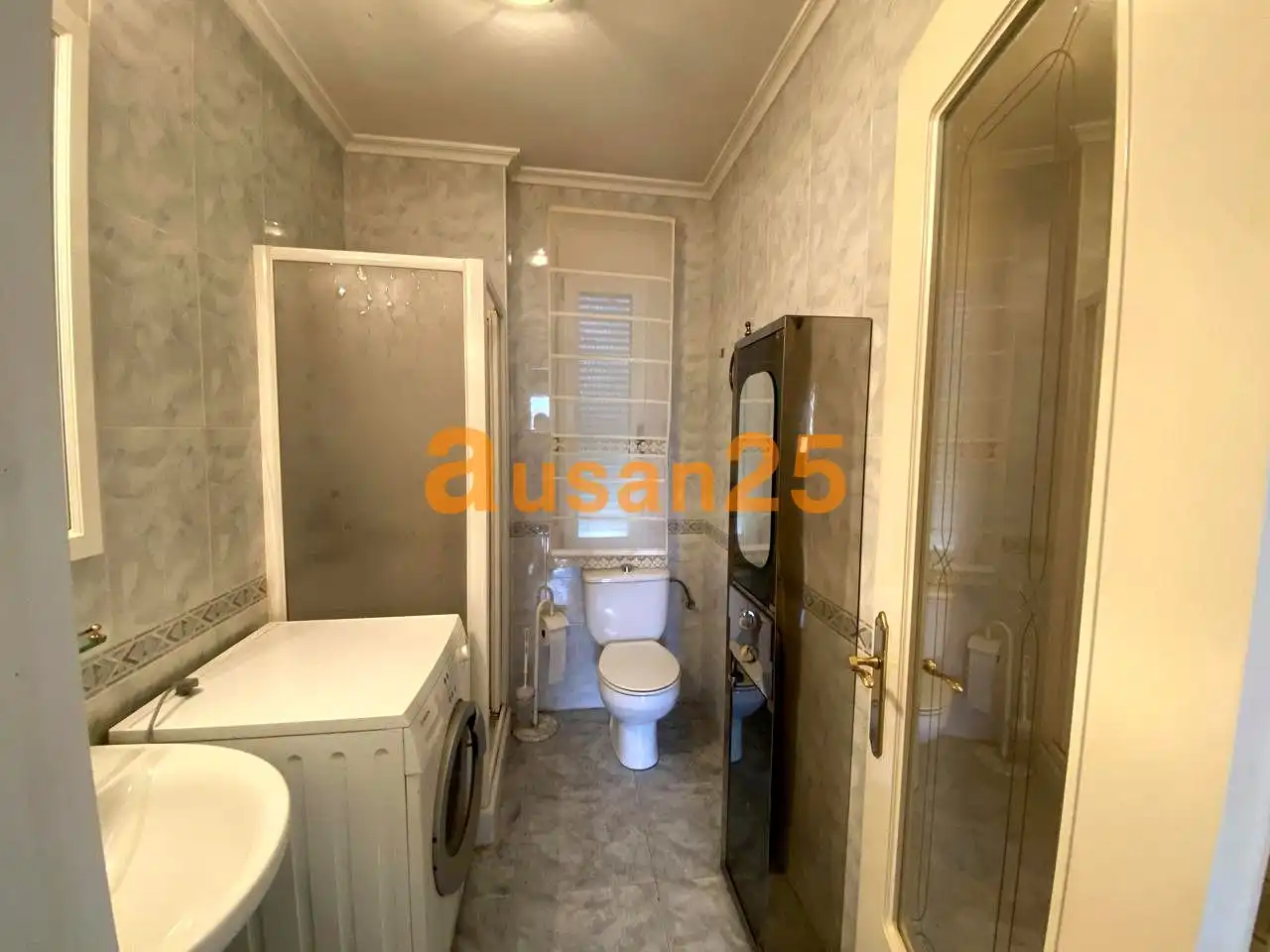 Badezimmer von Haus oder Chalet zum Verkauf in Fresnillo de las Dueñas mit Heizung, Parkett und Terrasse