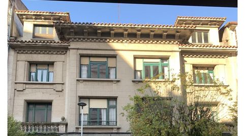 Foto 2 de Edificio en venta en Rúa Do Hórreo, Ensanche - Sar, Santiago de Compostela
