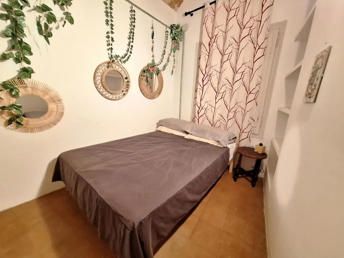 Bedroom of Flat for rent in Ciutat Vella