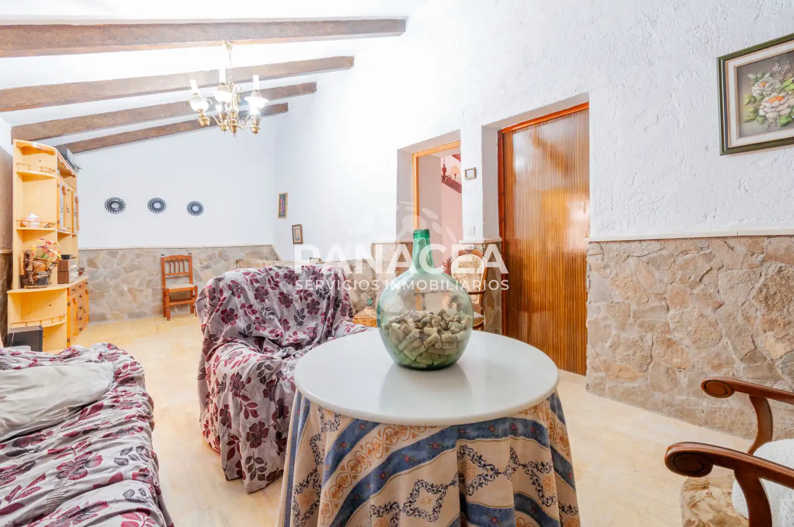Haus oder Chalet zum Verkauf in Chercos mit Privatgarten, Möbliert und Ofen