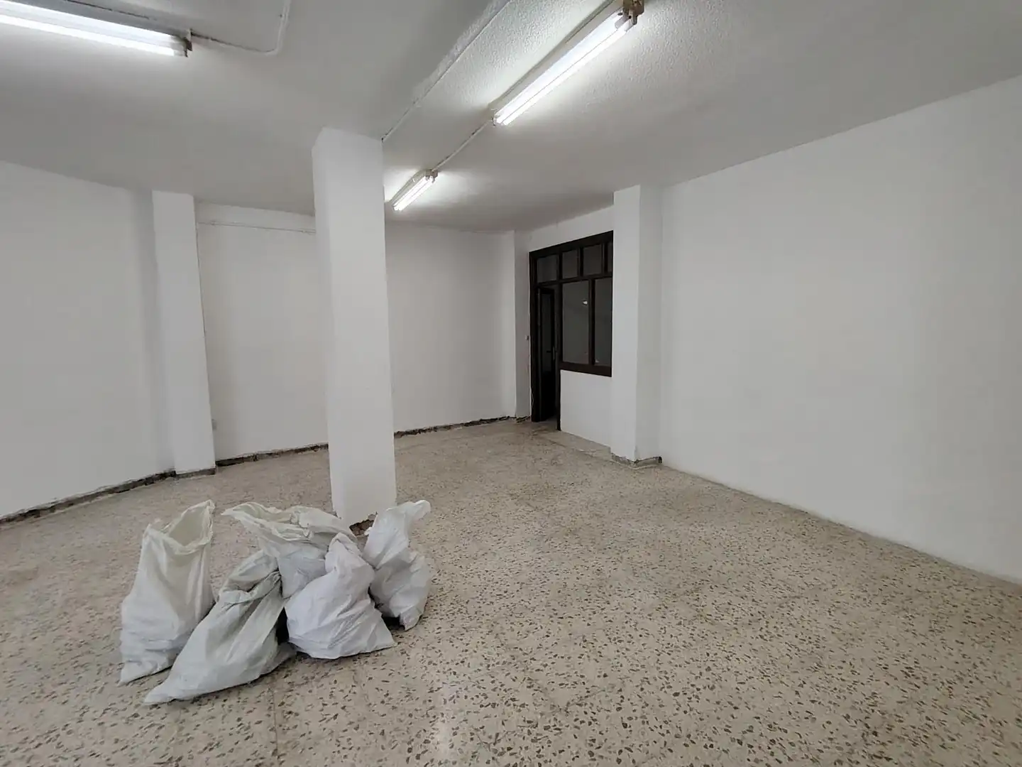 Business premises to rent in Avenida Andalucía 39, imagen 5