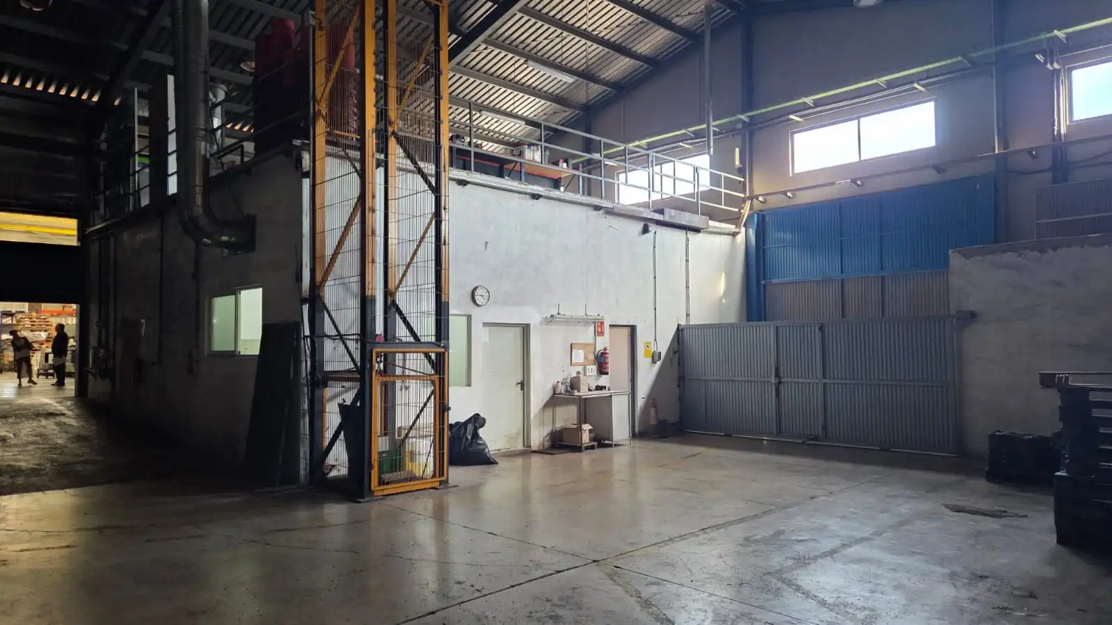 Industrial building for sale in Carretera País Vasc 12, imagen 4