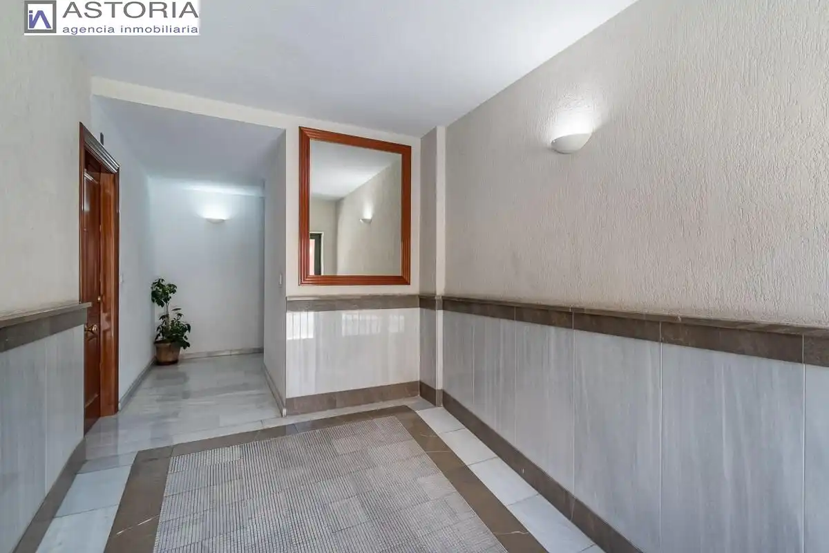 Flat with lift for sale in Calle GUARNON, imagen 32