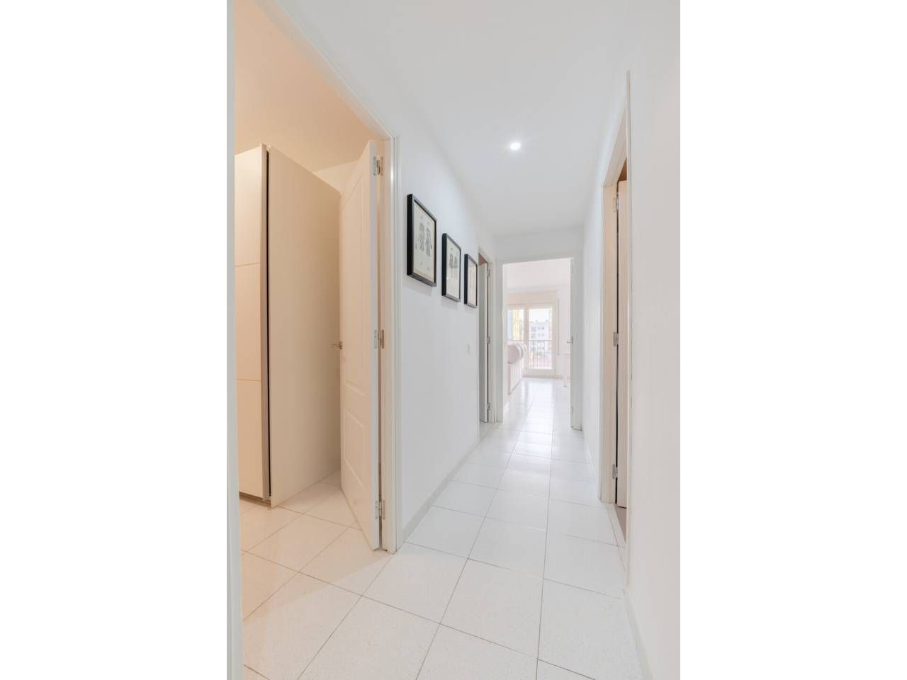 Flat for sale in Girona Capital  with Balcony