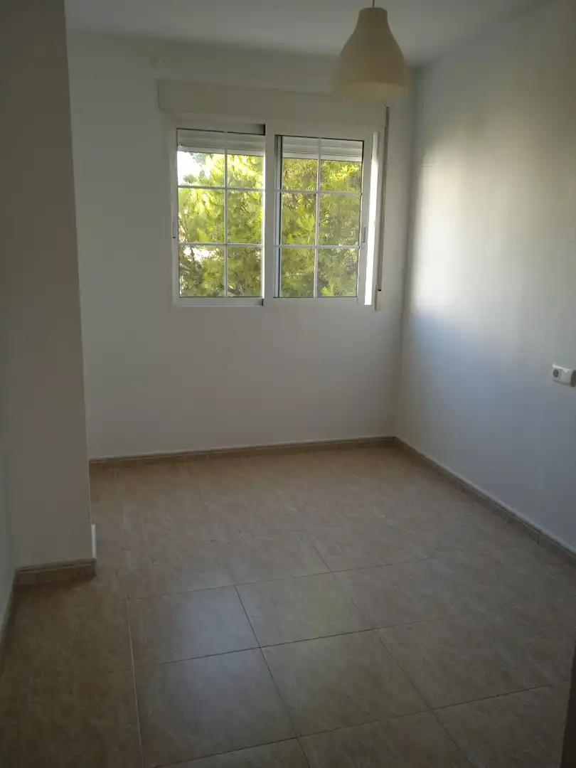 Flat for rent in Ceutí