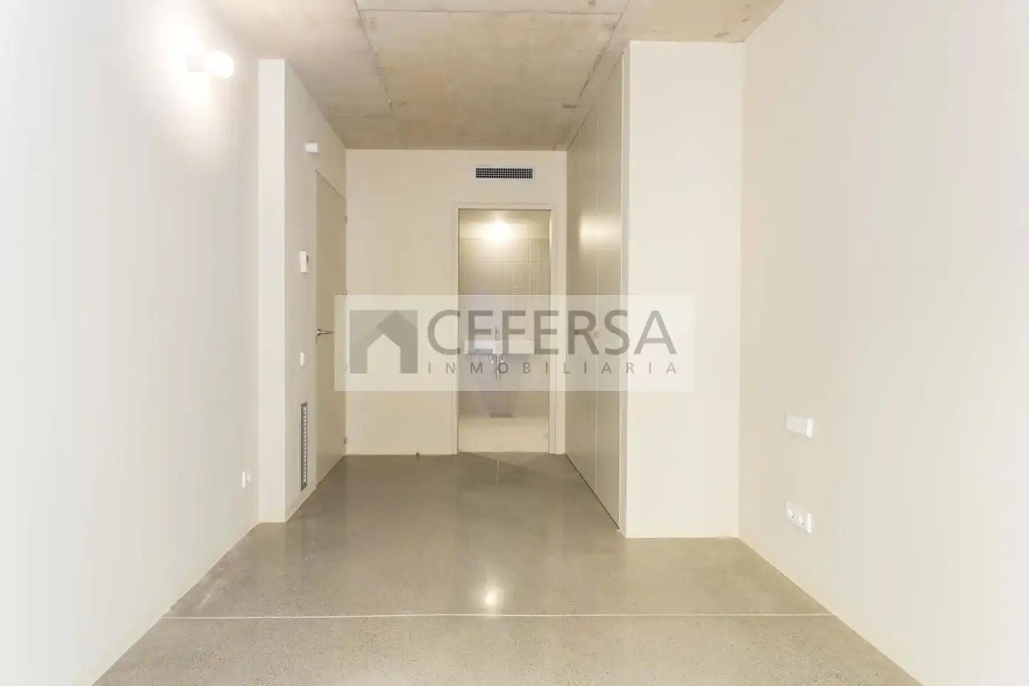 Planta baixa en venda en Barcelona amb Aire condicionat, Calefacció i Terrassa