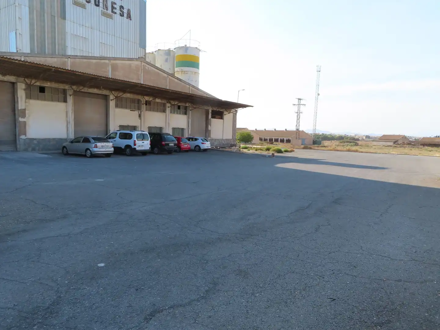 Parkplatz von Büro zur Miete in Cartagena mit Klimaanlage und Möbliert