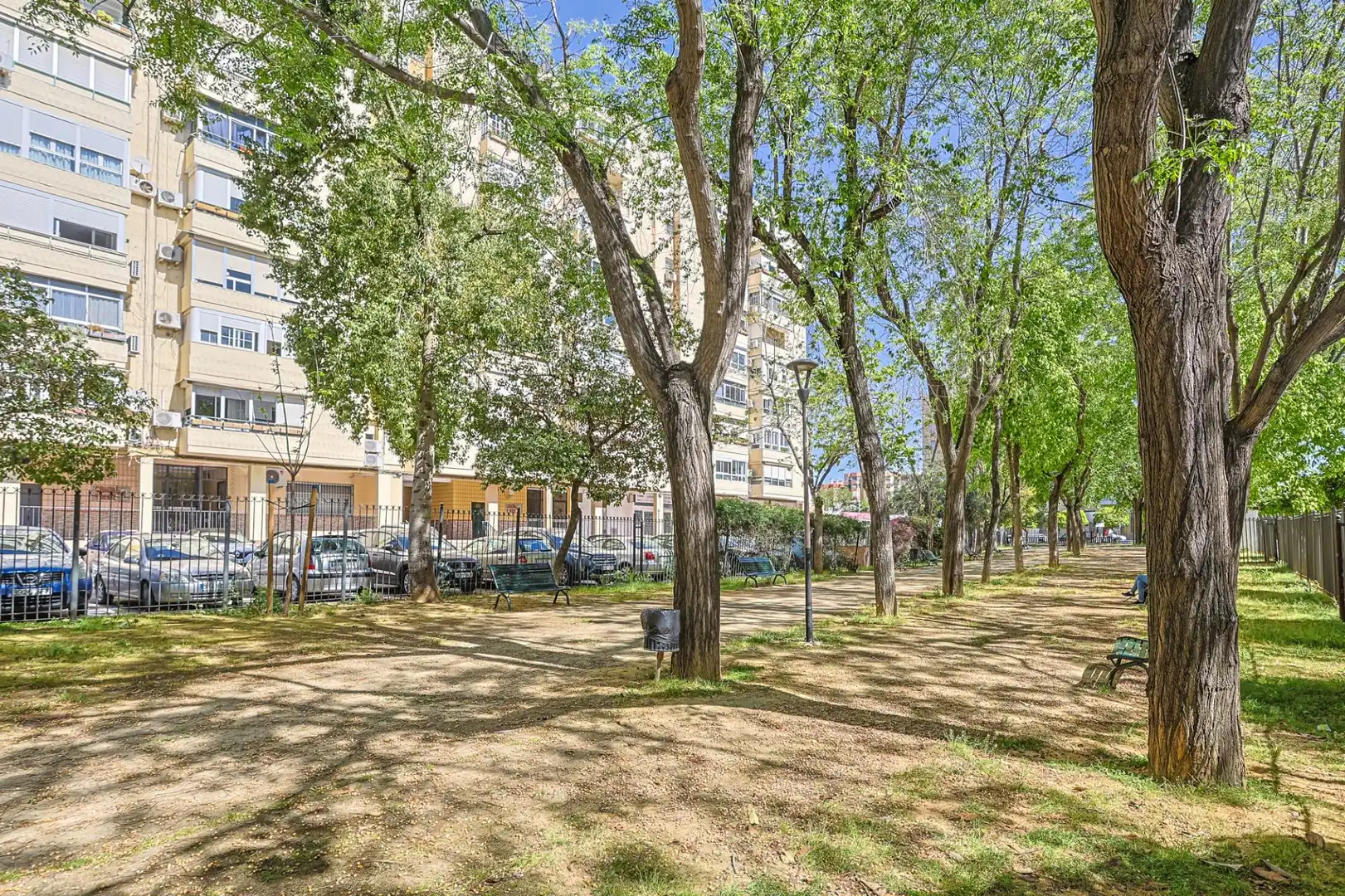 Exterior view of Flat for sale in Sevilla  with Air Conditioner and Furnished