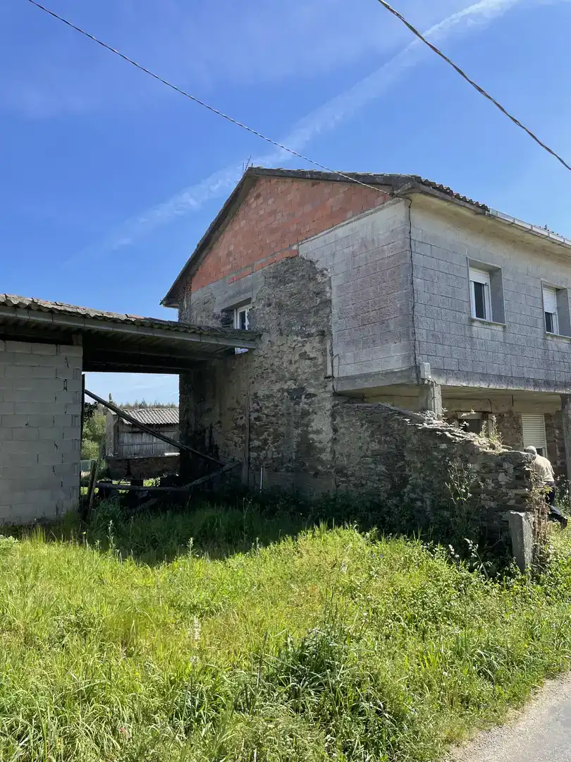 Vista exterior de Finca rústica en venda en Oroso, A Coruña