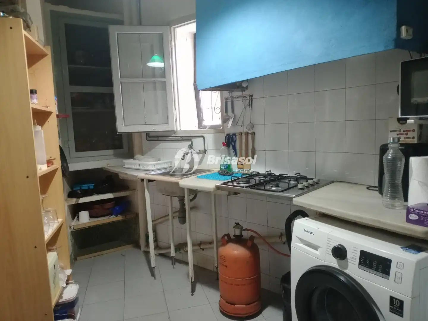 Cuina de Casa o xalet en venda en Montbrió del Camp amb Jardí privat, Traster i Balcó