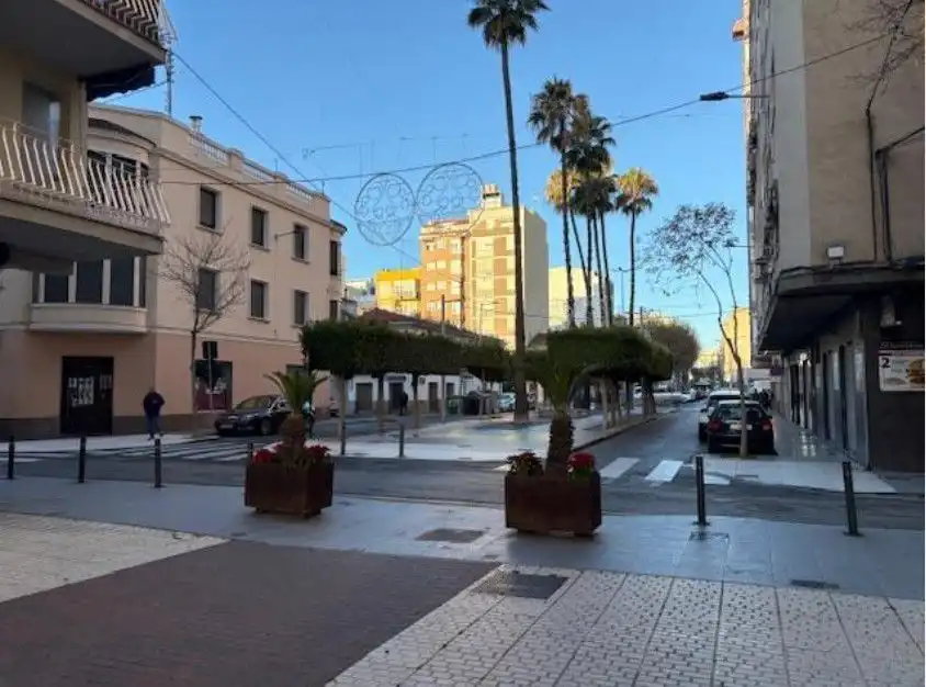 Vista exterior de Piso en venta en Castellón de la Plana / Castelló de la Plana con Terraza