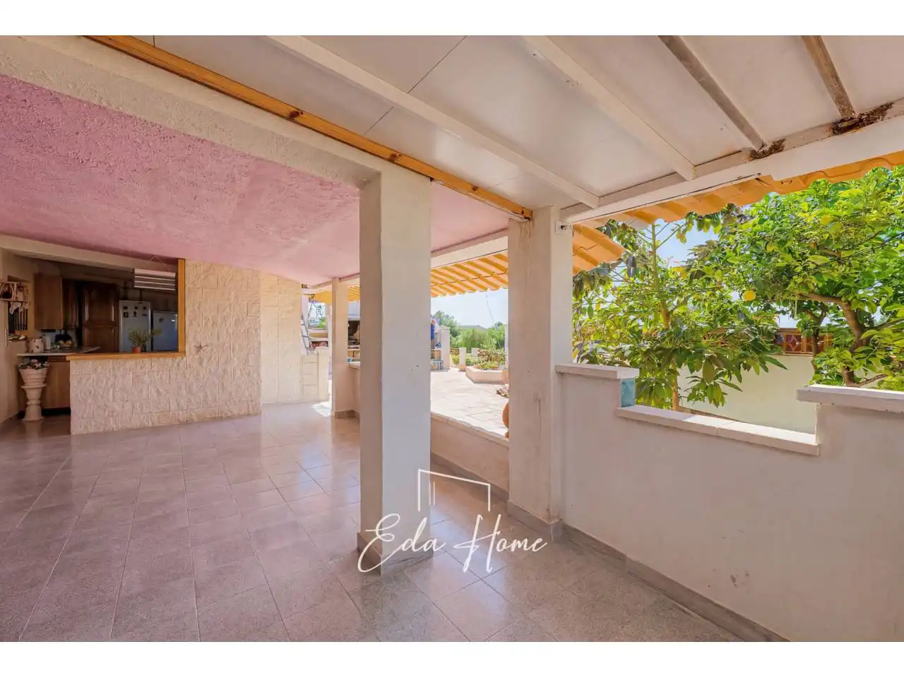 Terrace of Houses for sale in Vilanova i la Geltrú