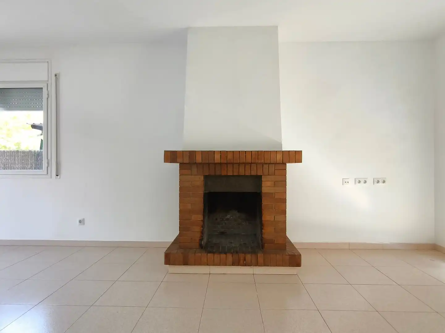 Sala d'estar de Casa o xalet de lloguer en Quart amb Calefacció i Jardí privat