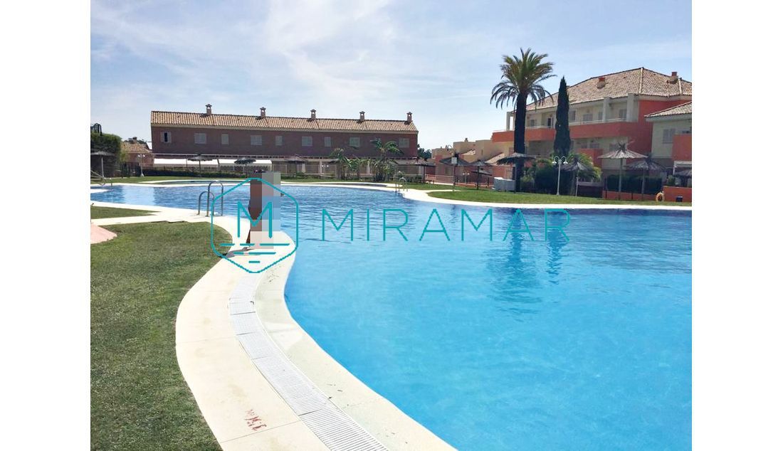 Swimming pool of Single-family semi-detached for sale in Islantilla  with Community pool