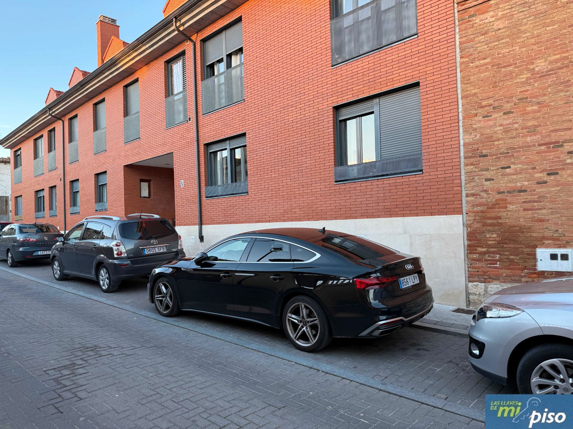 Parking of Flat for sale in Fuensaldaña  with Heating, Parquet flooring and Furnished