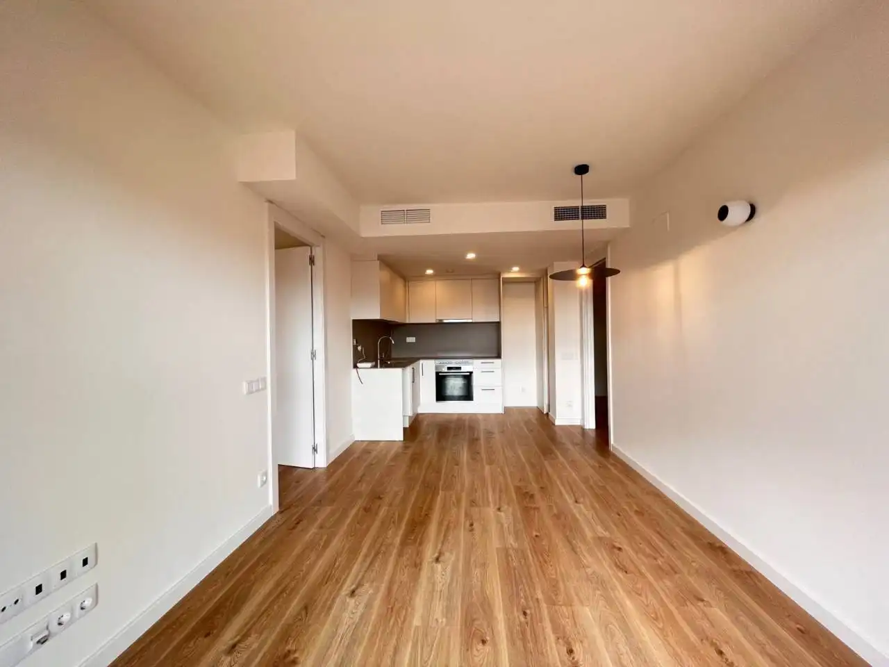 Maisonette mit Terrasse zur Miete in Calle Tinet Coronel Sagués