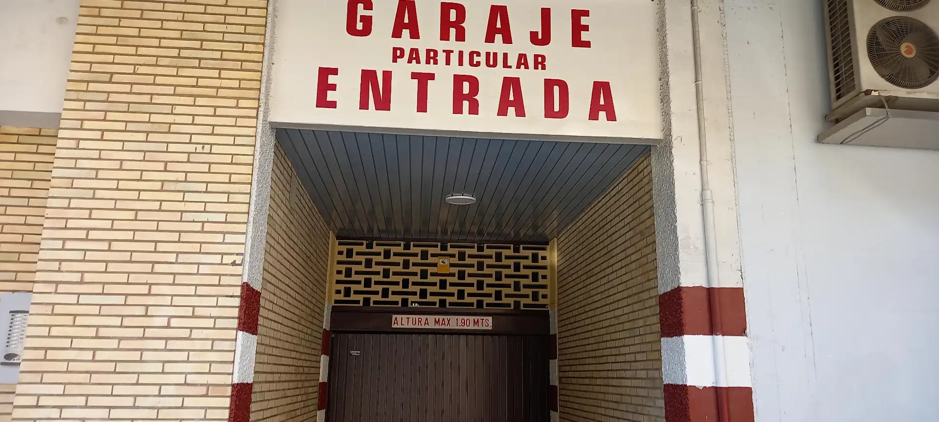 Garaje de alquiler en Zaragoza