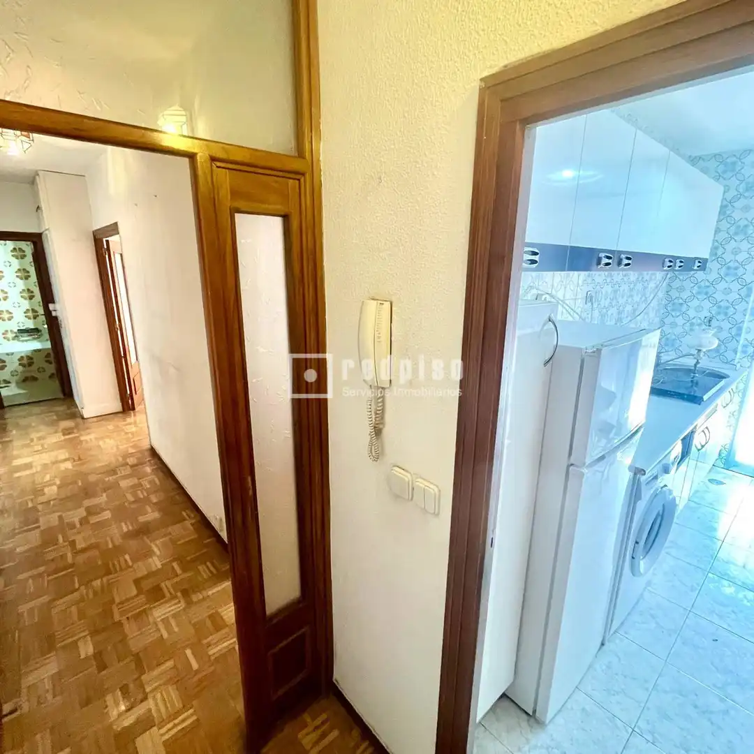 Bedroom of Flat for sale in Madrid  with Air Conditioner, Heating and Parquet flooring