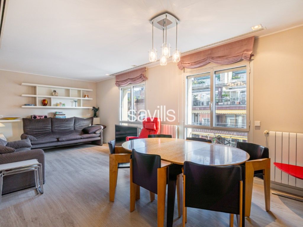 Sala d'estar de Apartament en venda en  Barcelona Capital