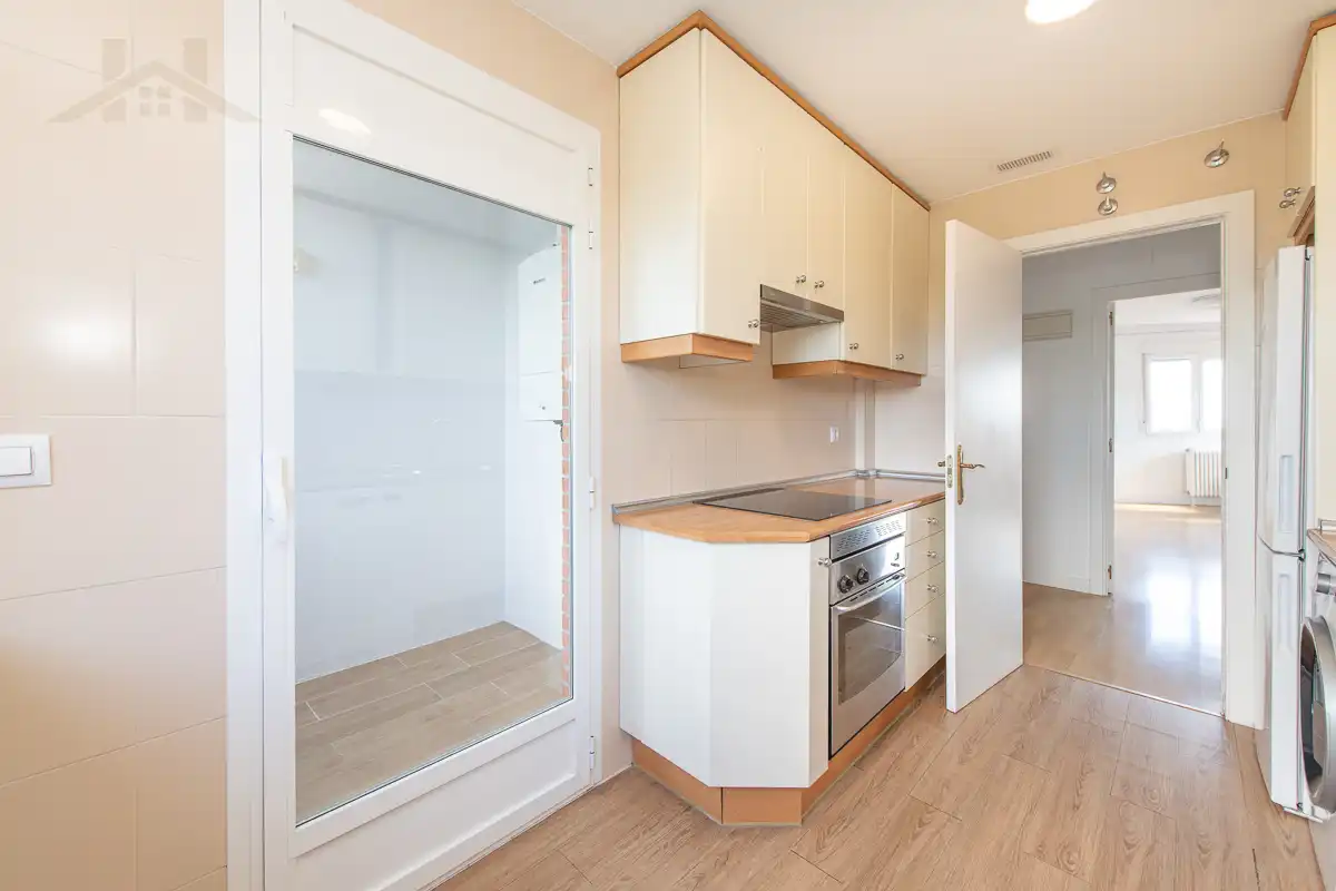 Cocina de Piso en venta en Boadilla del Monte con Aire acondicionado, Calefacción y Trastero
