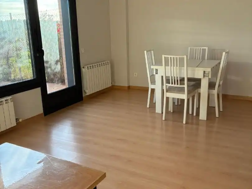 Comedor de Casa o chalet en venta en Garrafe de Torío con Calefacción, Jardín privado y Parquet