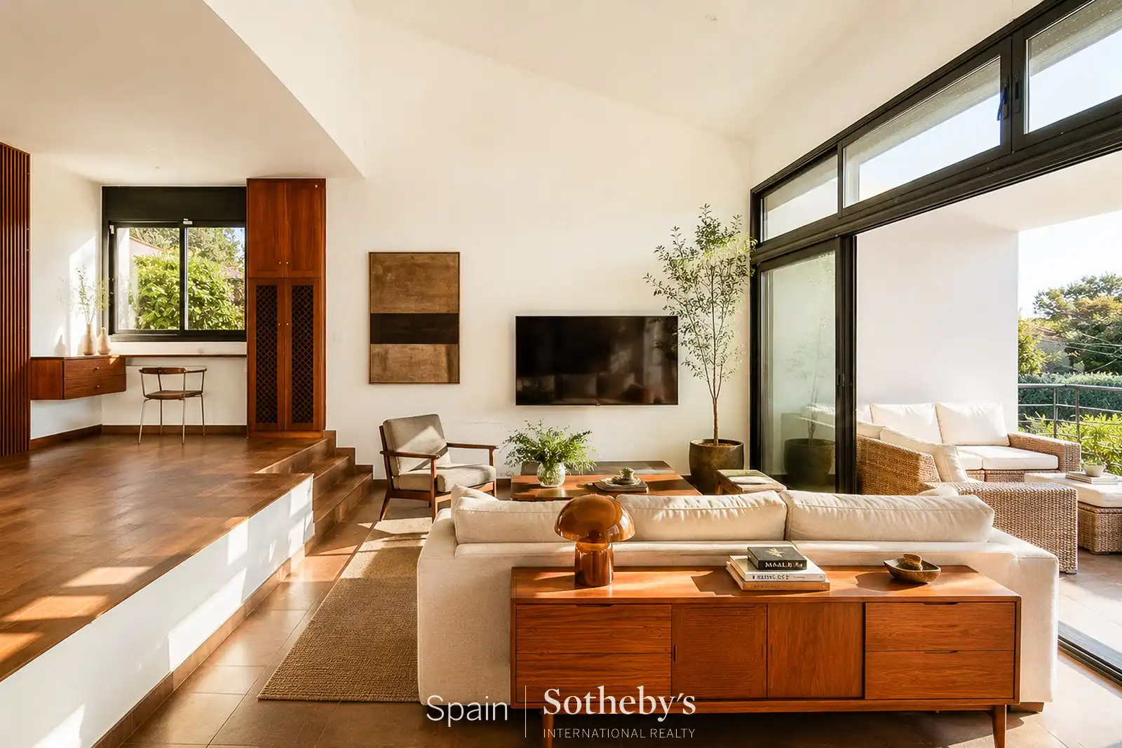 Living room of Houses for sale in Sant Pere de Ribes  with Air Conditioner, Heating and Private garden