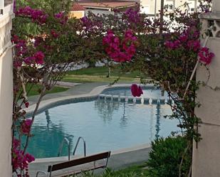 Piscina de Pis de lloguer en Vinaròs amb Terrassa