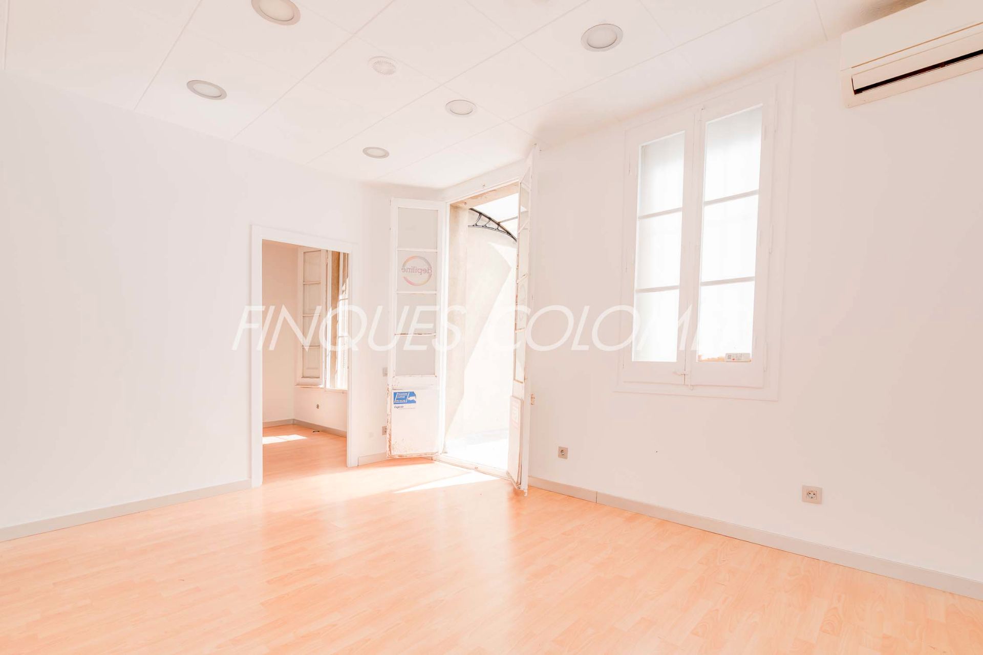 Gebaude zum Verkauf in Rubí mit Alarm