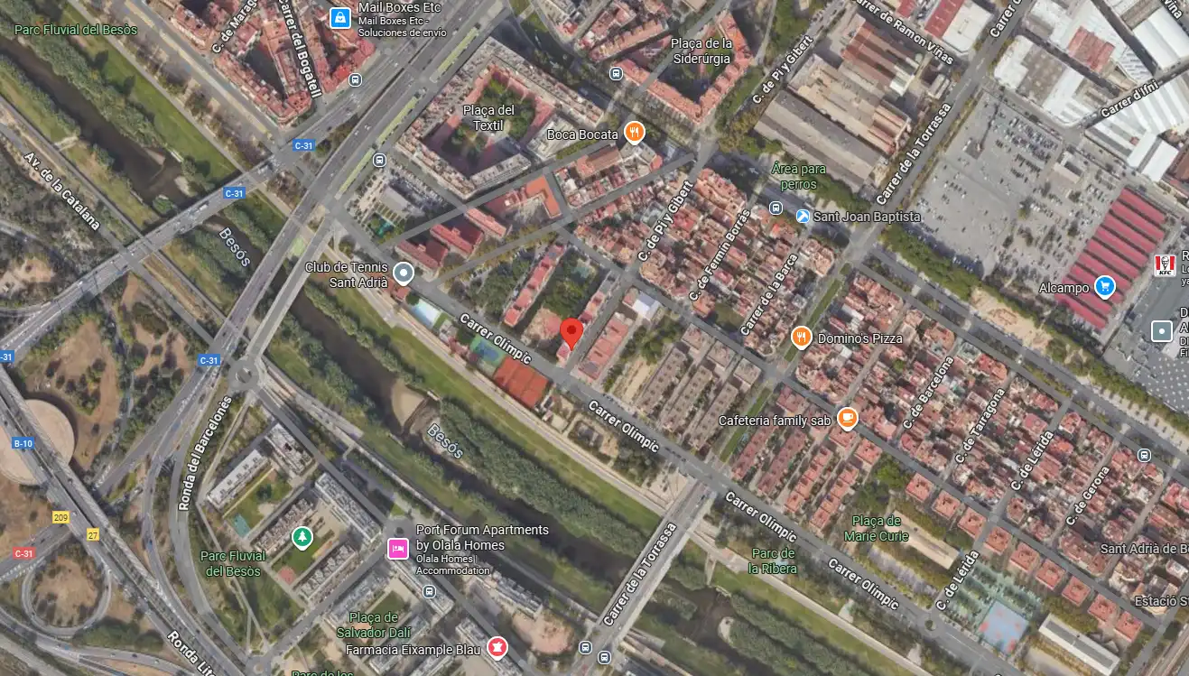 Vista exterior de Pis en venda en Sant Adrià de Besòs