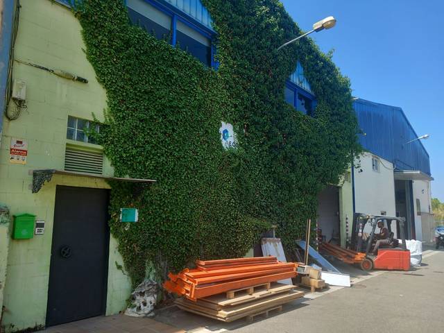 Nave industrial en Venta en La Roca del Vallès