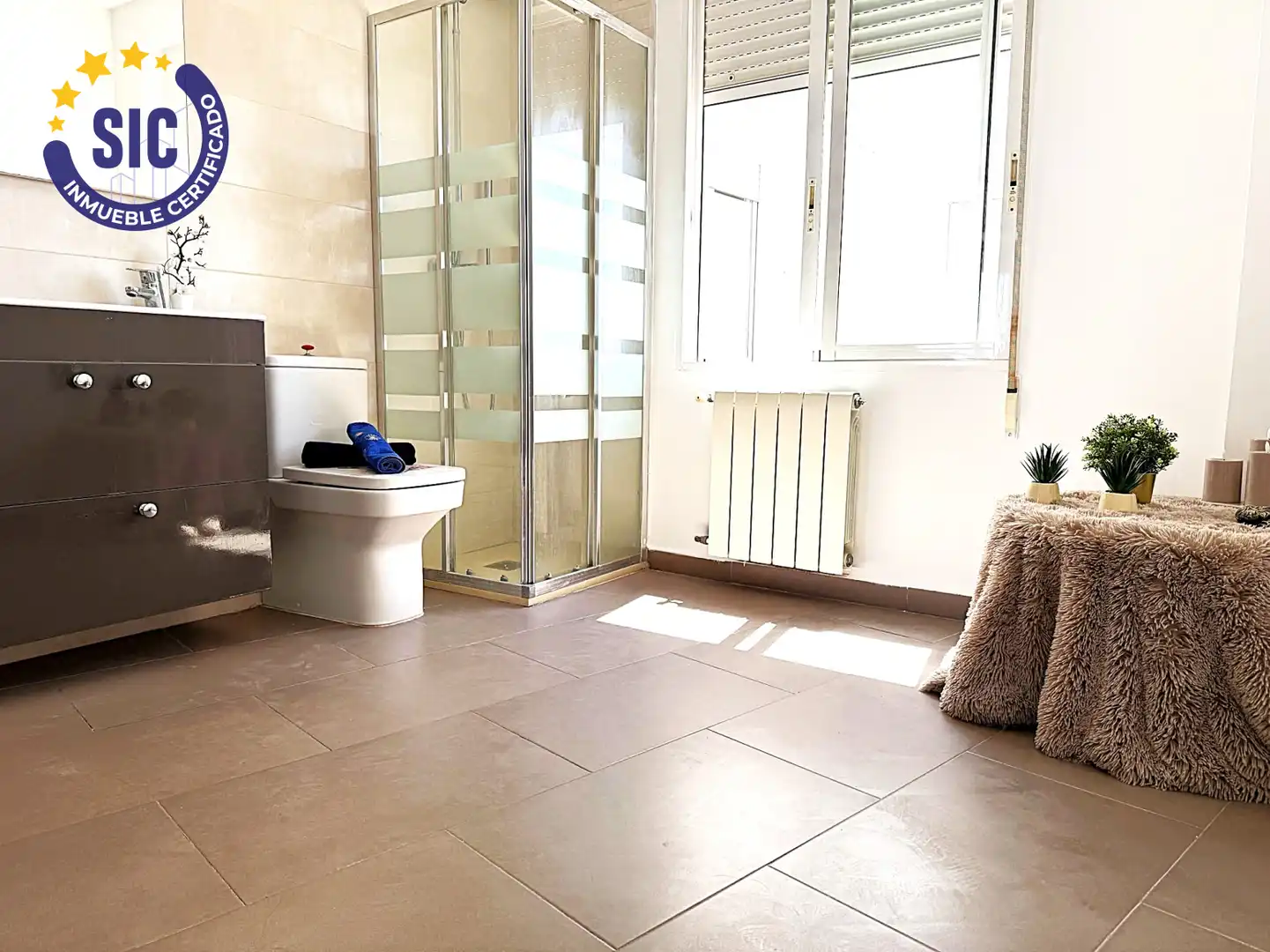 Bany de Pis en venda en Burriana / Borriana amb Calefacció, Terrassa i Moblat