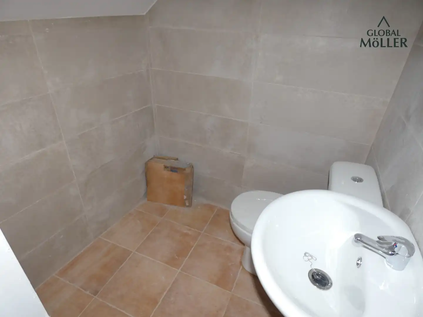 Bathroom of Commercial properties for sale in Cartagena