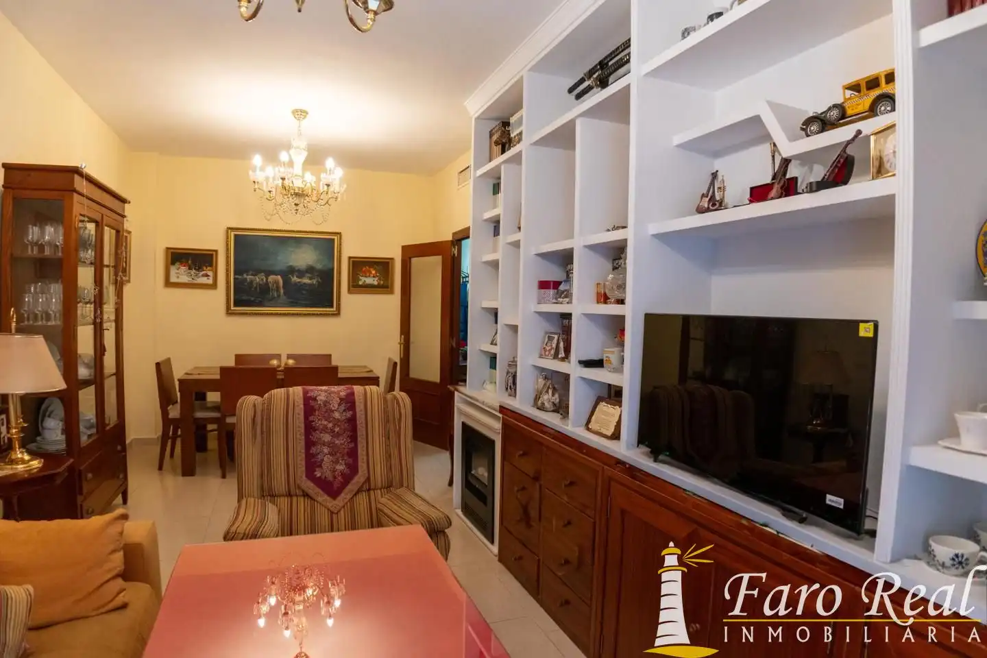 Sala de estar de Planta baja en venta en Sanlúcar de Barrameda con Aire acondicionado y Amueblado