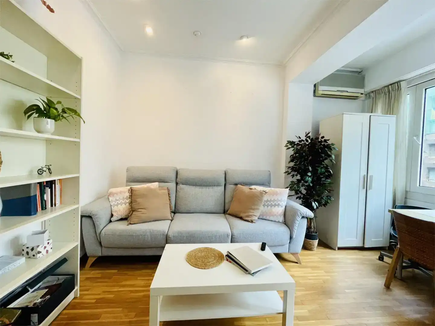 Living room of Flat for share in Gràcia
