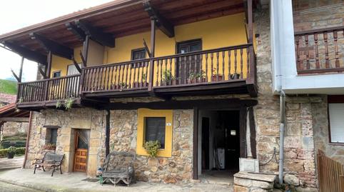 Foto 2 de Casa adosada en venda a Villafufre - Barrio Ojuriego, 35, Villafufre, Cantabria