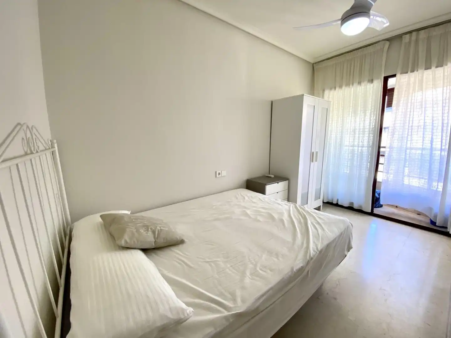 Flat for rent in Calle CALDERON DE LA BARCA, Orihuela ciudad